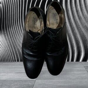 Florsheim Materra Cap Oxford, Size 9D